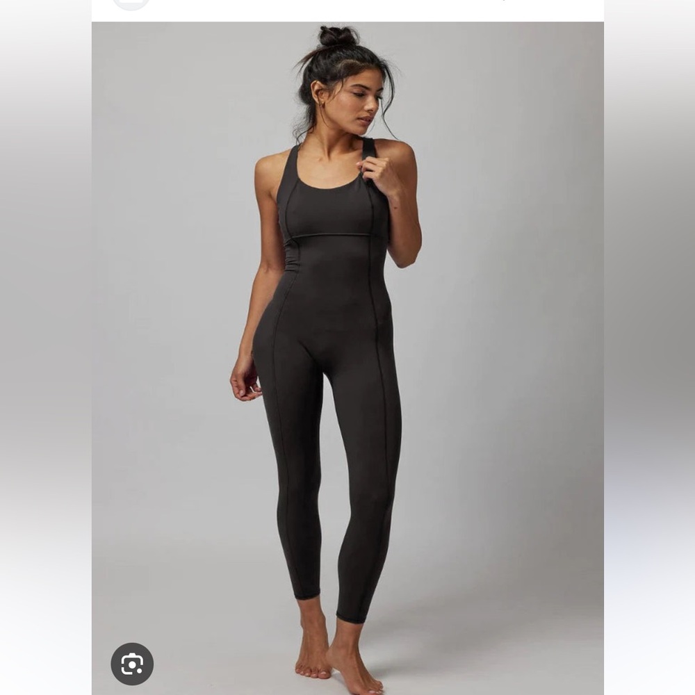 Anthropologie Spiritual Gangster FLAUNT DREAM TECH JUMPSUIT - BLACK